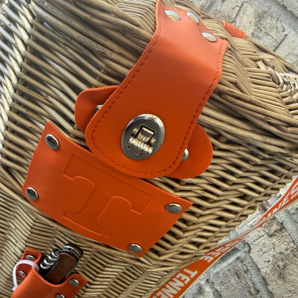 University‎ of Tennessee Wicker Double Wine Cooler Bag Insulated  NCAA NWT